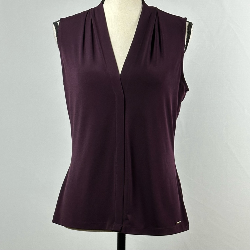 CALVIN KLEIN purple sleeveless V-neck shirt - size small